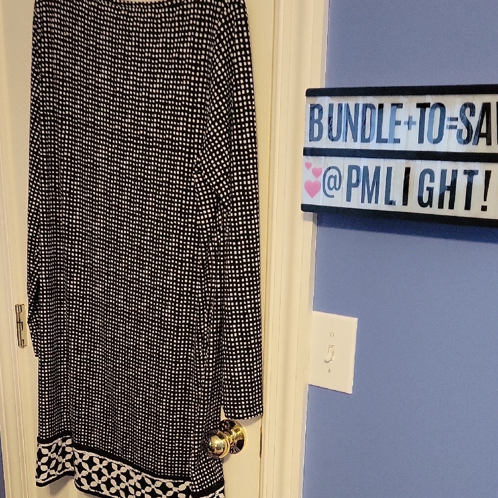 Michael Kors Black and White Dress XL Squares - Picture 5 of 5